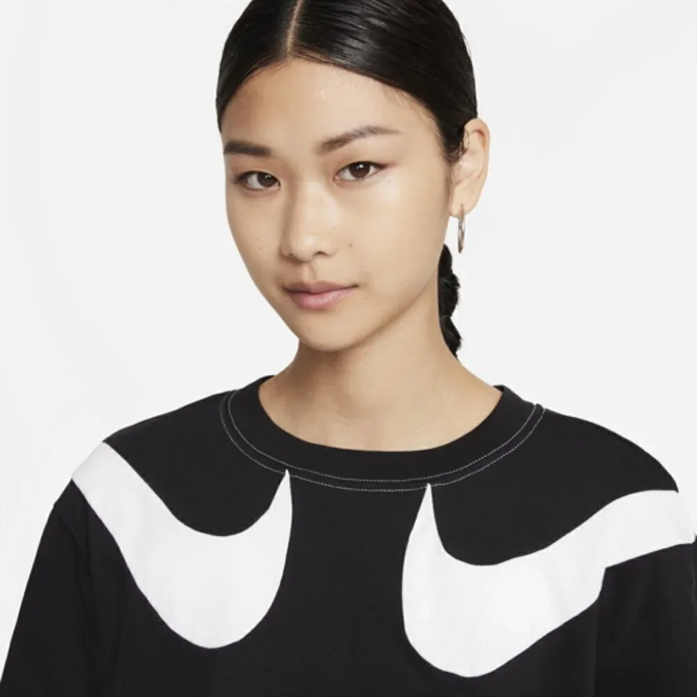 NWT - Nike NSW Double Nike Logo Black and White Top – Size 2X